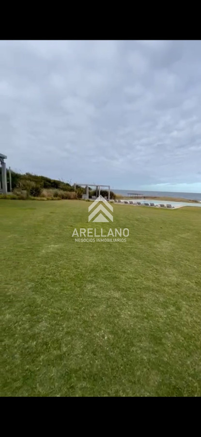 Terreno ID.2077 - En venta Terreno 2100 m2 Las Garzas 