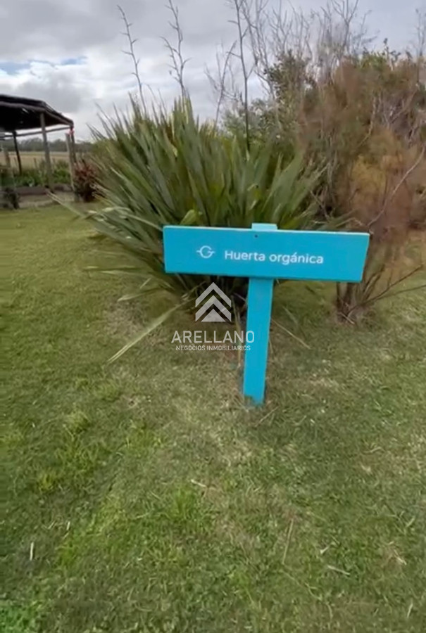 Terreno ID.2077 - En venta Terreno 2100 m2 Las Garzas 