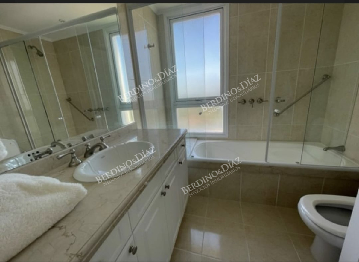 Apartamento ID.2443 - Apartamento en venta primera linea Mansa