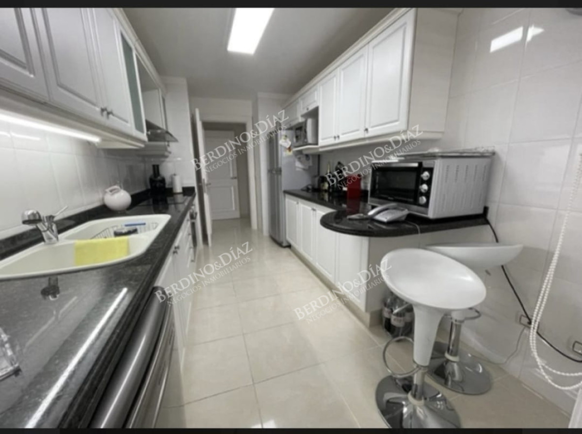 Apartamento ID.2443 - Apartamento en venta primera linea Mansa