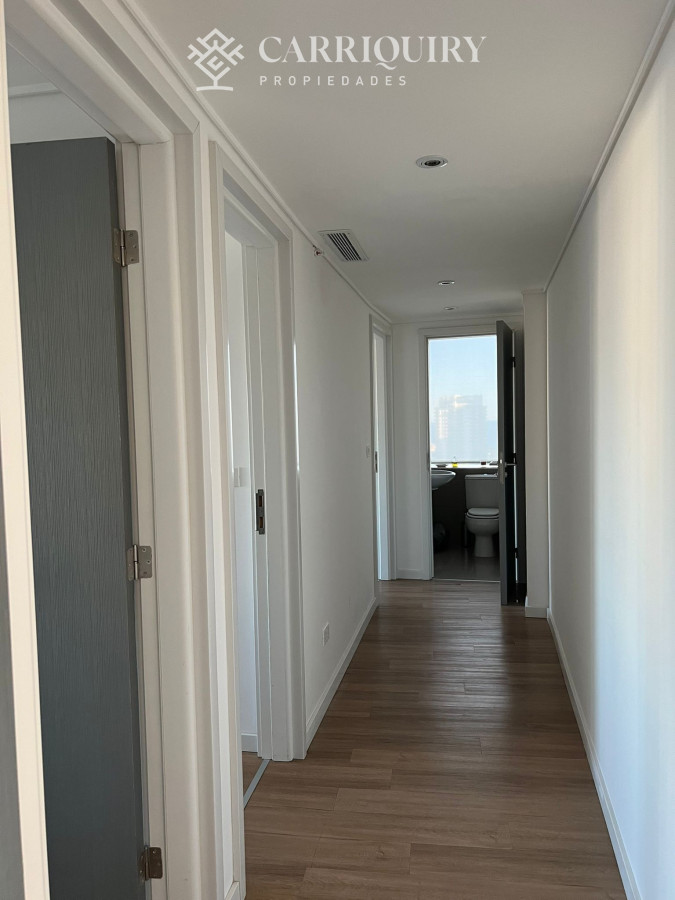 Apartamento ID.7686 - VENTA DE APARTAMENTO DE 3 SUITES EN ALEXANDER BOULEVARD PUNTA DEL ESTE