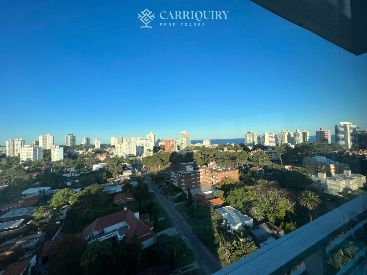 Apartamento ID.7686 - VENTA DE APARTAMENTO DE 3 SUITES EN ALEXANDER BOULEVARD PUNTA DEL ESTE