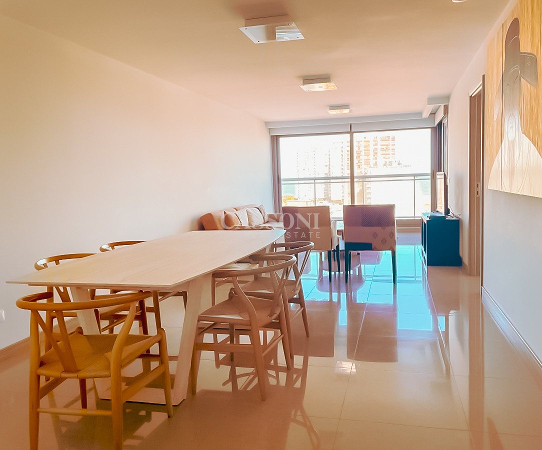 Apartamento ID.1771 - VENTA DE APARTAMENTO DE 2 DORMITORIOS EN EDIFICIO ONIX PUNTA DEL ESTE 