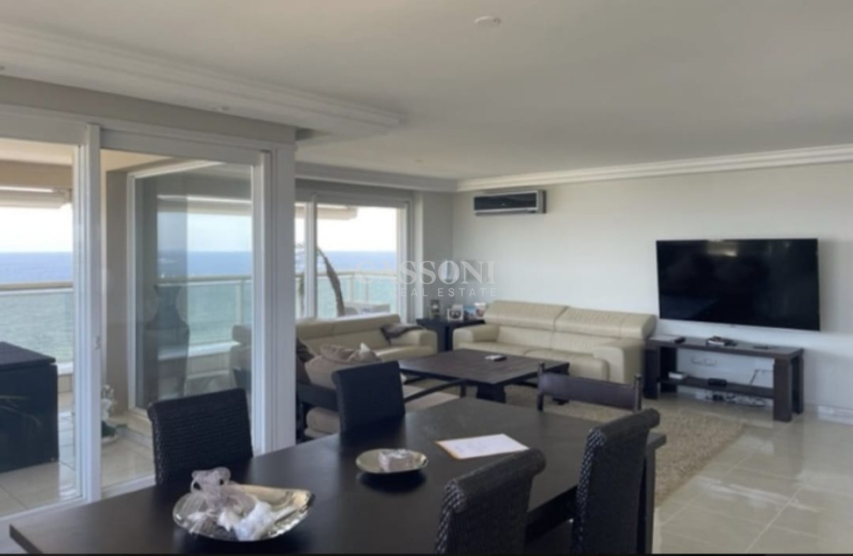 Apartamento ID.1913 - VENTA DE APARTAMENTO DE 3 SUITES Y DEPENDENCIA EN EDIFICIO LE JARDIN EN MANSA PUNTA DEL ESTE 
