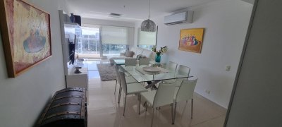 ALQUILER TEMPORARIO EN MANSA DE 2 DORMITORIOS - GAL2819A