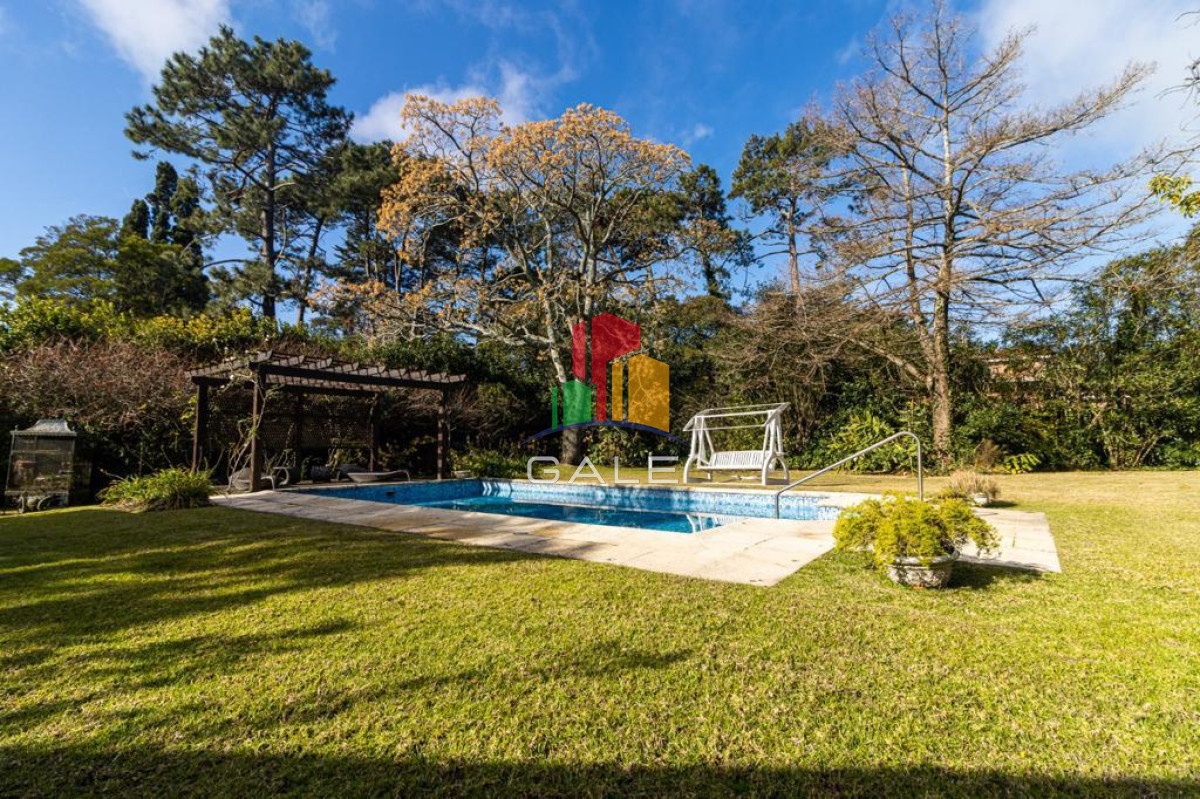 Casa ID.973 - Alquiler casa de 5 dormitorios con piscina Punta del Este 