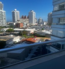 Apartamento de un dormitorio entre playa mansa y brava