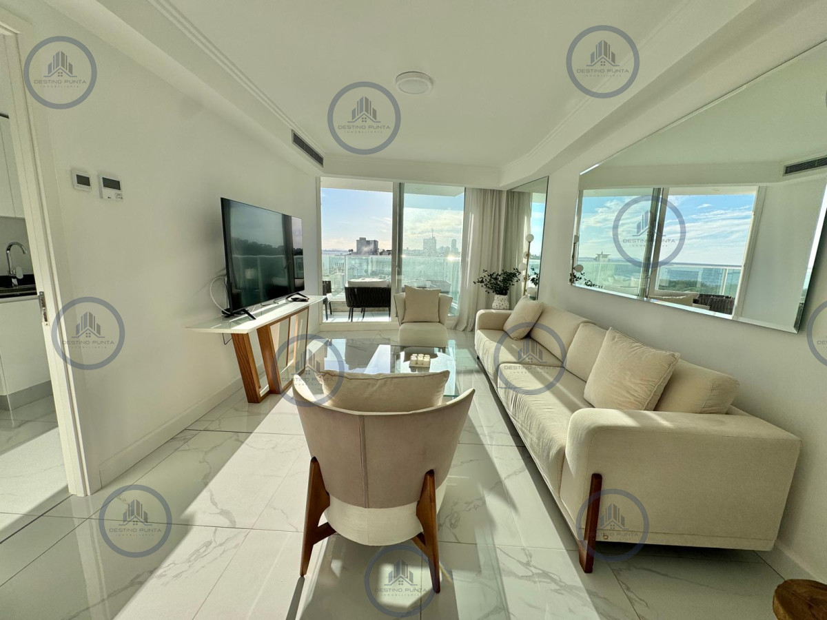 Apartamento ID.3065 - Excelente apartamento de 2 Dormitorios en Paramount Tower, Punta del Este