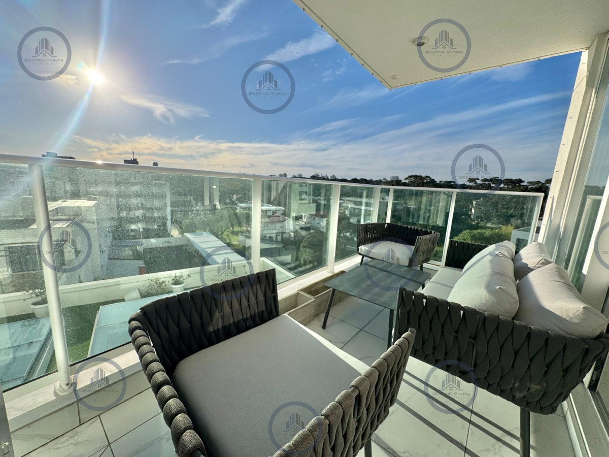 Apartamento ID.3065 - Excelente apartamento de 2 Dormitorios en Paramount Tower, Punta del Este