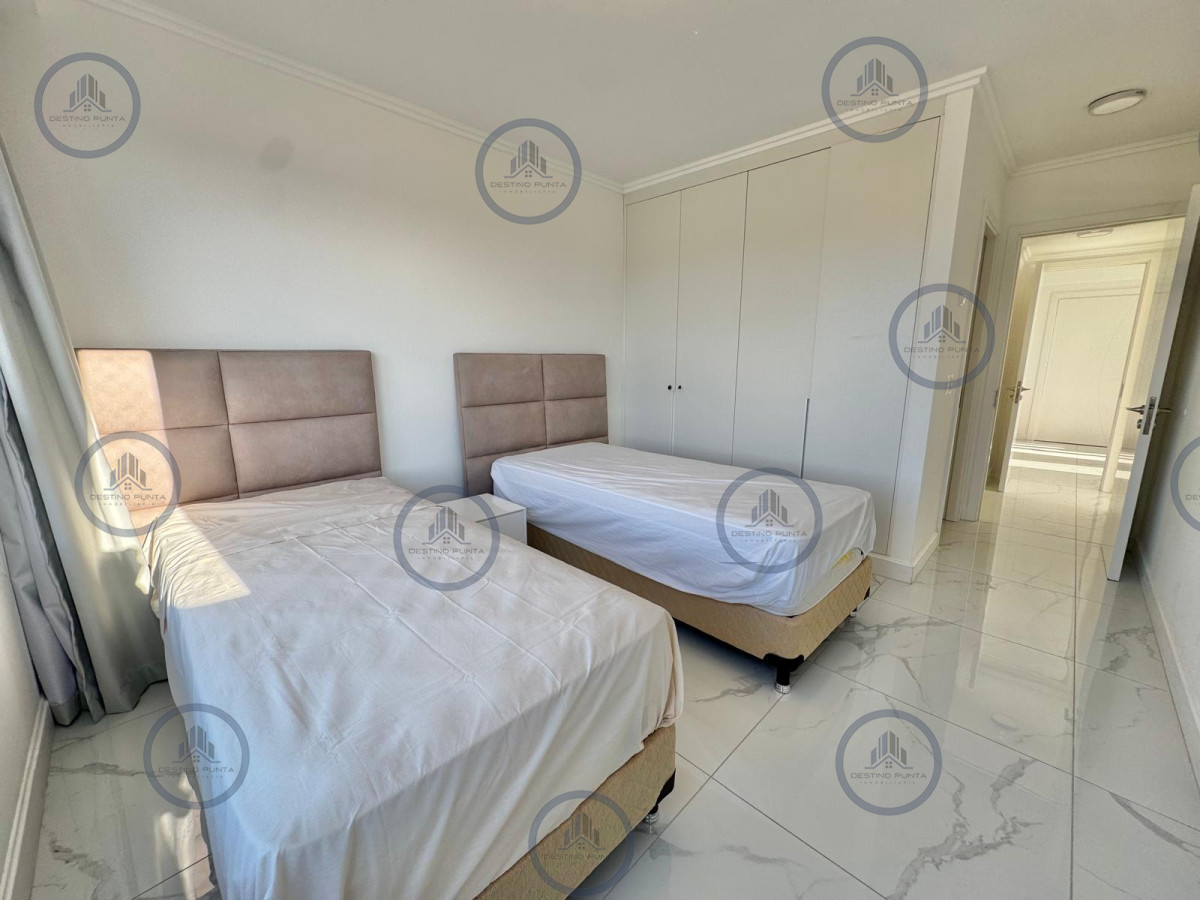 Apartamento ID.3065 - Excelente apartamento de 2 Dormitorios en Paramount Tower, Punta del Este