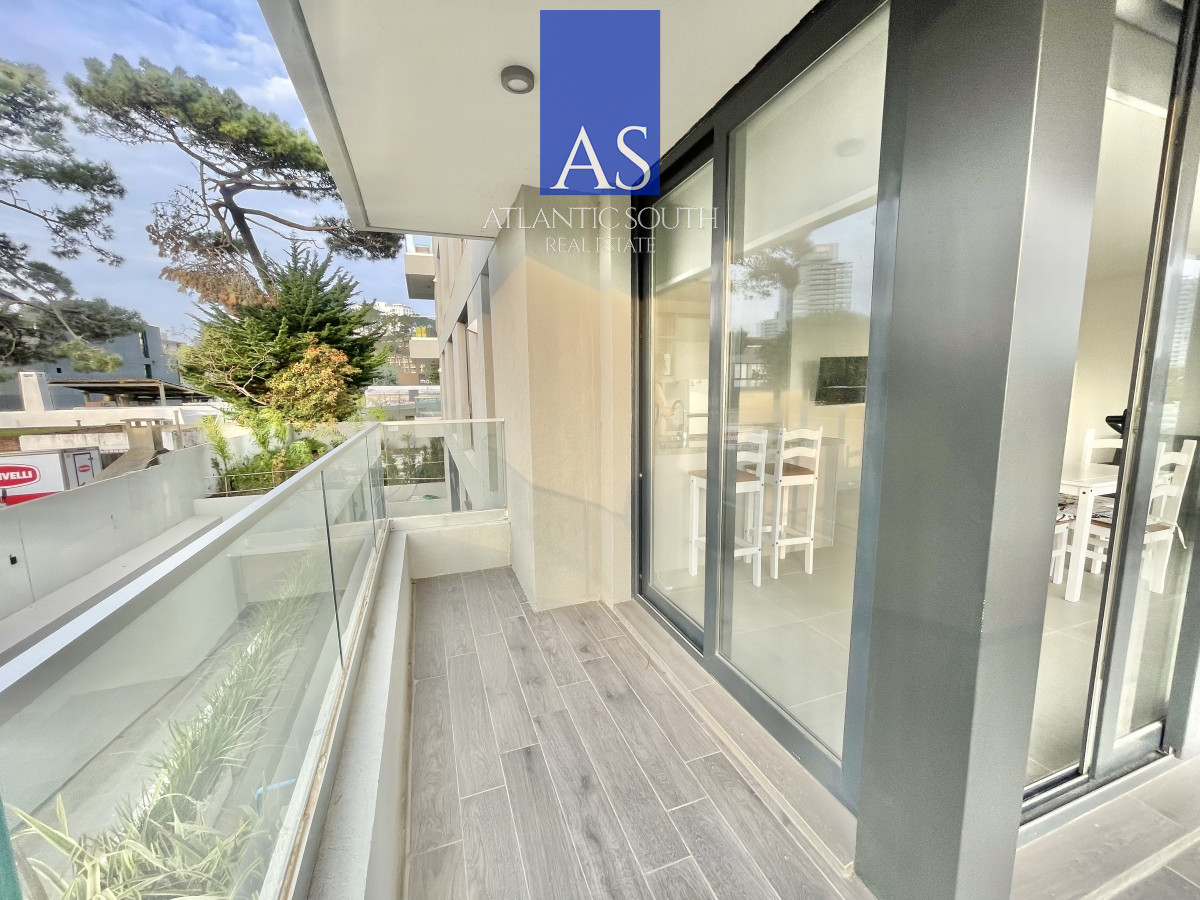Apartamento ID.4192 - Apartamento moderno 2 dormitorios terraza garage excelentes servicios alta rentabilidad Punta del Este