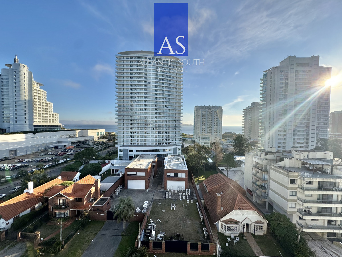 Apartamento ID.4327 - VENTA DE APARTAMENTO DE 2 DORMITIORIOS ZONA MANSA ENJOY PUNTA DEL ESTE 