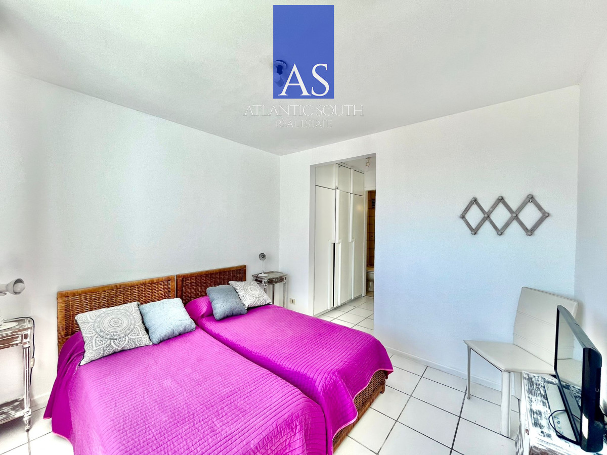 Apartamento ID.4128 - VENTA DE PENTHOUSE DE 2 DORMITRIOS VISTA AL MAR EN MANSA PUNTA DEL ESTE 