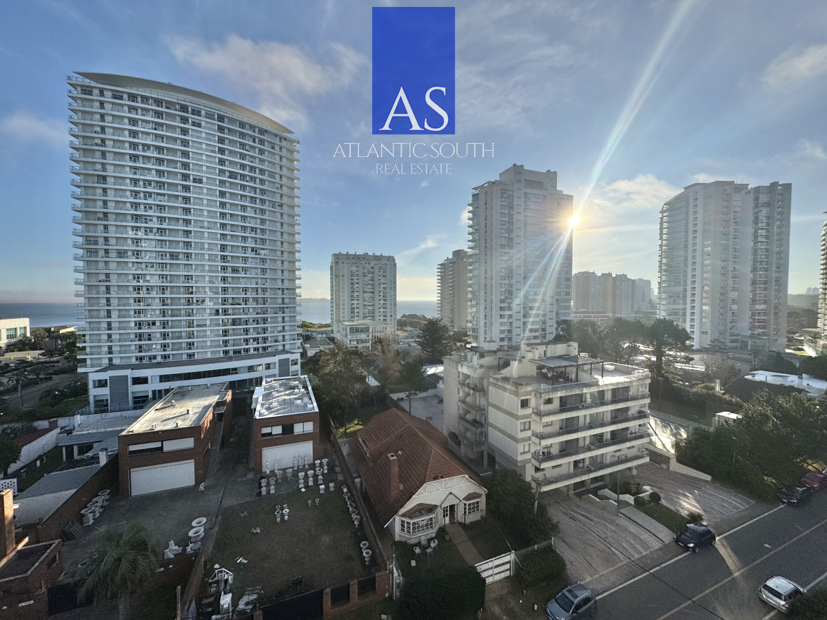 Apartamento ID.4327 - VENTA DE APARTAMENTO DE 2 DORMITIORIOS ZONA MANSA ENJOY PUNTA DEL ESTE 