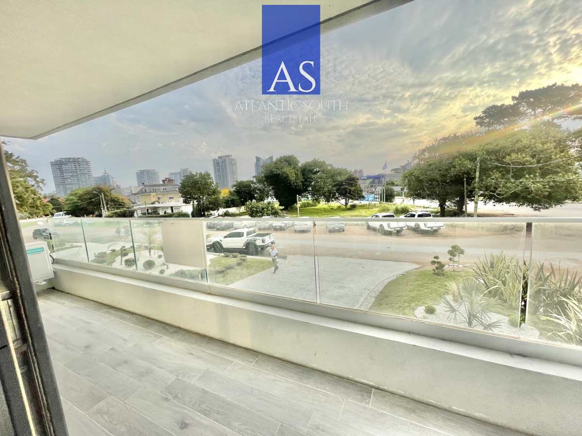 Apartamento ID.4192 - Apartamento moderno 2 dormitorios terraza garage excelentes servicios alta rentabilidad Punta del Este