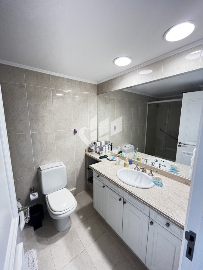 Apartamento ID.274 - Alquiler apartamento, 3 suites, Playa Mansa, Punta del Este