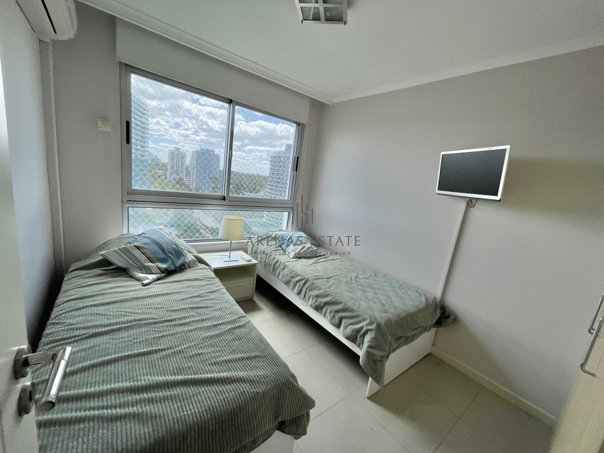 Apartamento ID.2373 - VENTA DE APARTAMENTO DE 2 DORMITORIOS EN BRAVA EN EDIFICIO CON SERVICIOS 