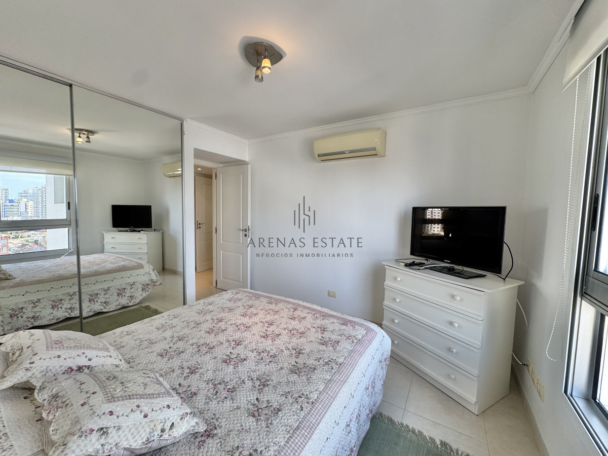 Apartamento ID.2341 - VENTA DE APARTAMENTO DE 3 DORMITORIOS EN EDIFICIO ART BOULEVARD PUNTA DEL ESTE 
