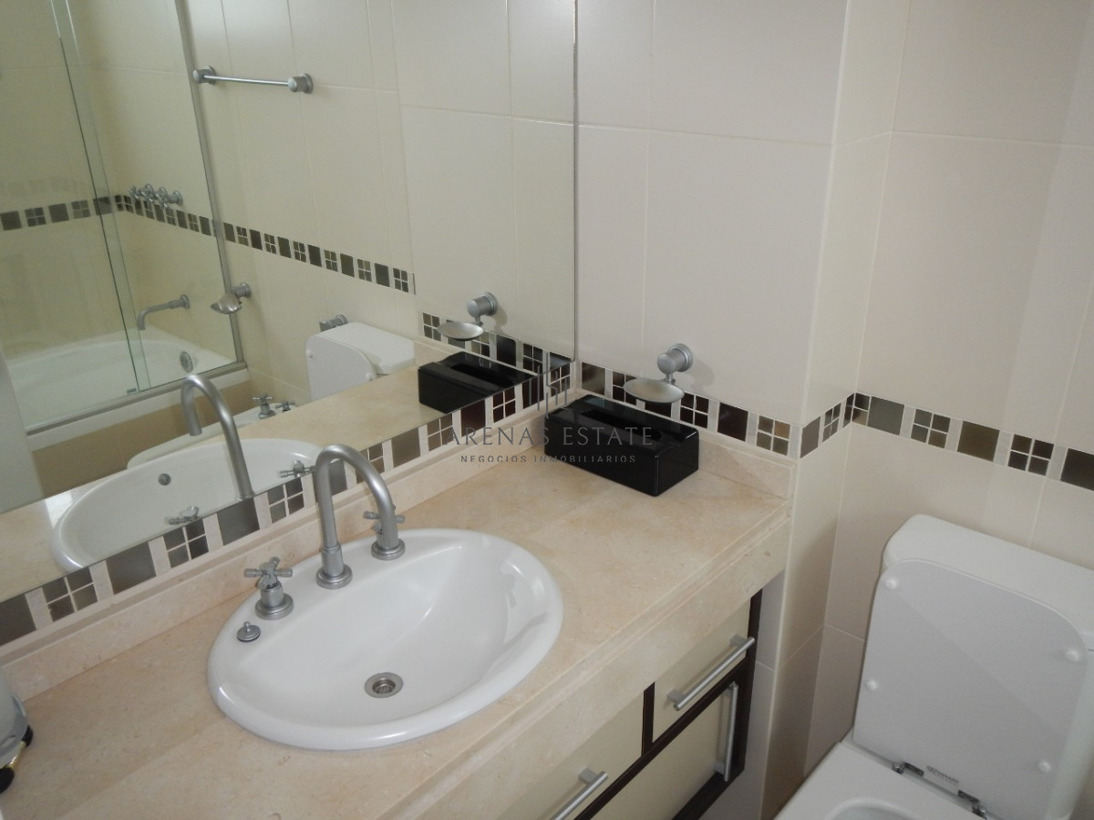 Apartamento ID.2341 - VENTA DE APARTAMENTO DE 3 DORMITORIOS EN EDIFICIO ART BOULEVARD PUNTA DEL ESTE 