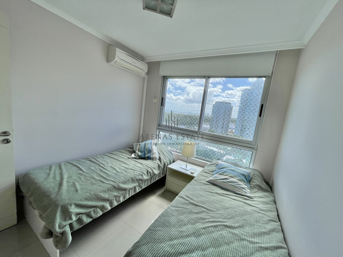 Apartamento ID.2373 - VENTA DE APARTAMENTO DE 2 DORMITORIOS EN BRAVA EN EDIFICIO CON SERVICIOS 