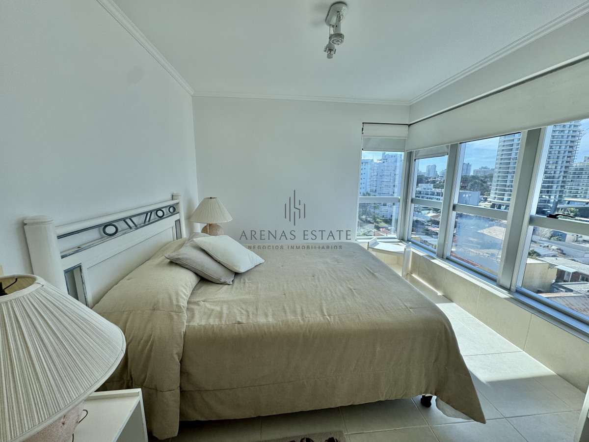 Apartamento ID.2341 - VENTA DE APARTAMENTO DE 3 DORMITORIOS EN EDIFICIO ART BOULEVARD PUNTA DEL ESTE 