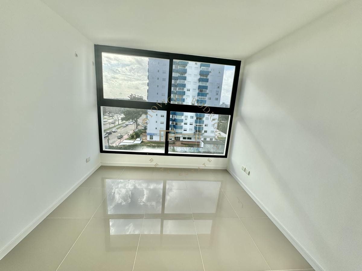 Apartamento ID.2923 - APARTAMENTO EN VENTA DE 1 DORMITORIO EN ROOSEVELT PYNTA DEL ESTE