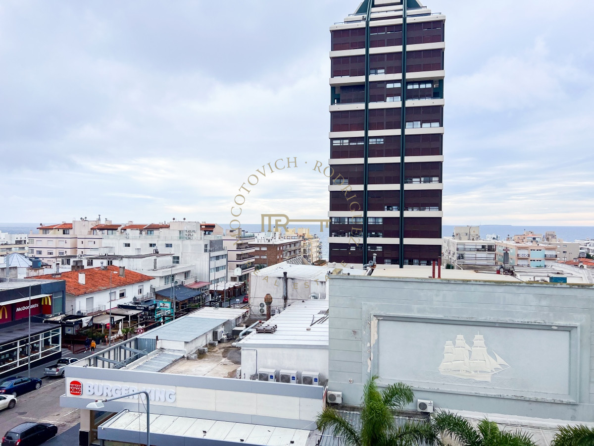 Apartamento ID.3339 - Apartamento de 1 dormitorio en venta y alquiler, Peninsula Punta del Este 