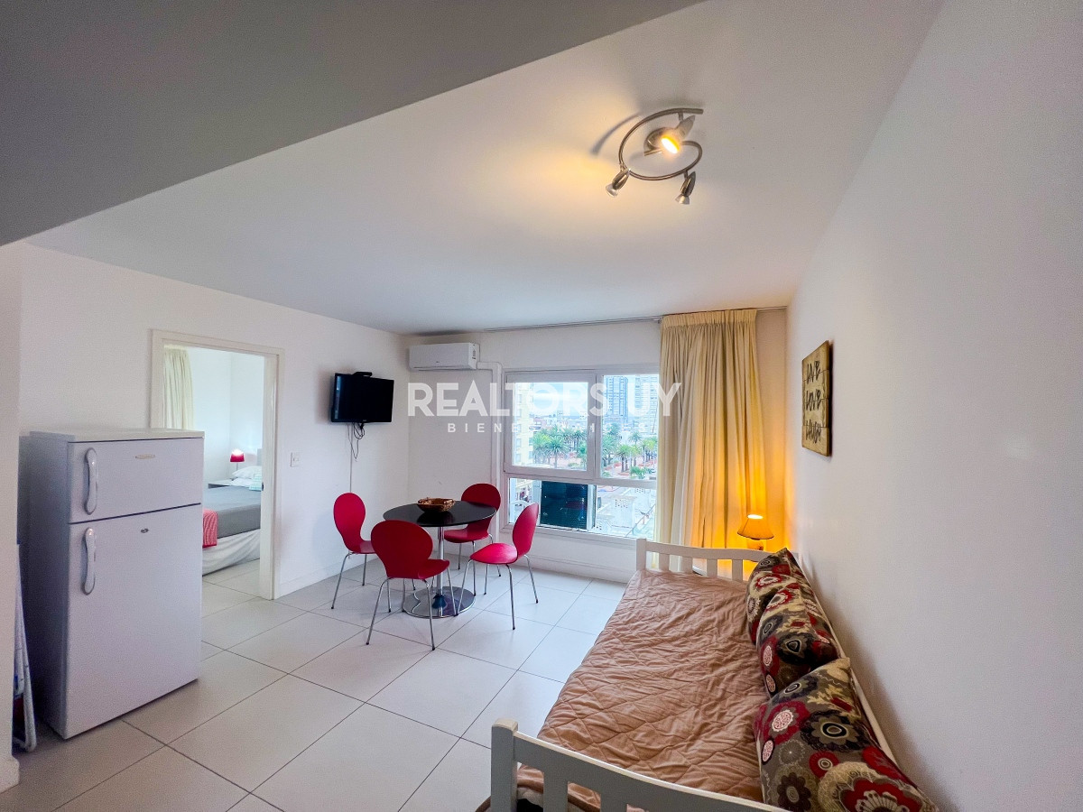 Apartamento ID.456 - VENTA DE APARTAMENTO DE 1 DORMITORIO EN PENINSULA PUNTA DEL ESTE 