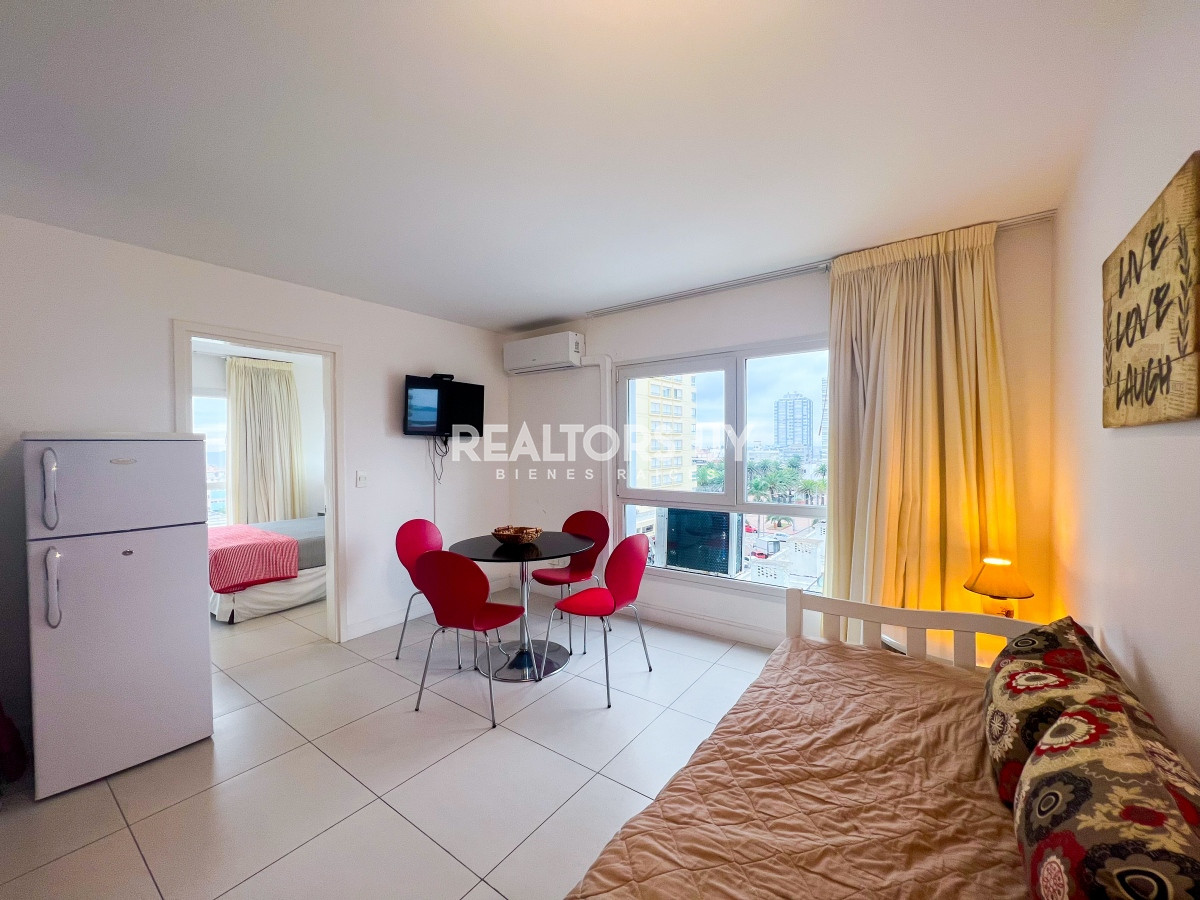 Apartamento ID.456 - VENTA DE APARTAMENTO DE 1 DORMITORIO EN PENINSULA PUNTA DEL ESTE 