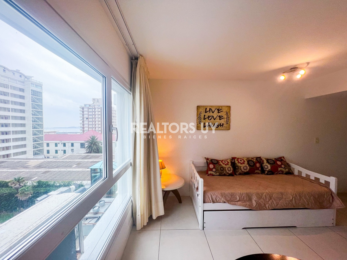 Apartamento ID.456 - VENTA DE APARTAMENTO DE 1 DORMITORIO EN PENINSULA PUNTA DEL ESTE 