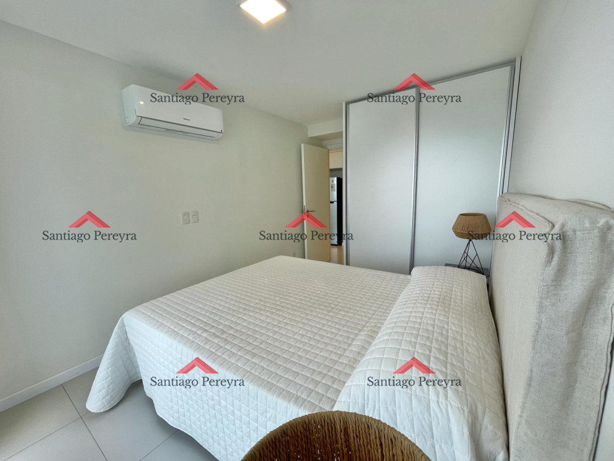 Apartamento ID.15064 - VENTA DE APARTAMENTO DE 1 DORMITORIO EN PISO ALTO CON VISTA AL MAR