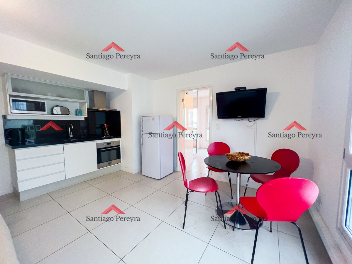 Apartamento ID.14925 - Apartamento de 1 dormitorio en venta y alquiler, Peninsula Punta del Este 