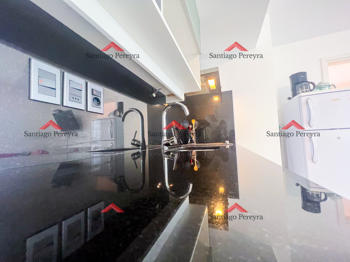 Apartamento ID.14925 - Apartamento de 1 dormitorio en venta y alquiler, Peninsula Punta del Este 