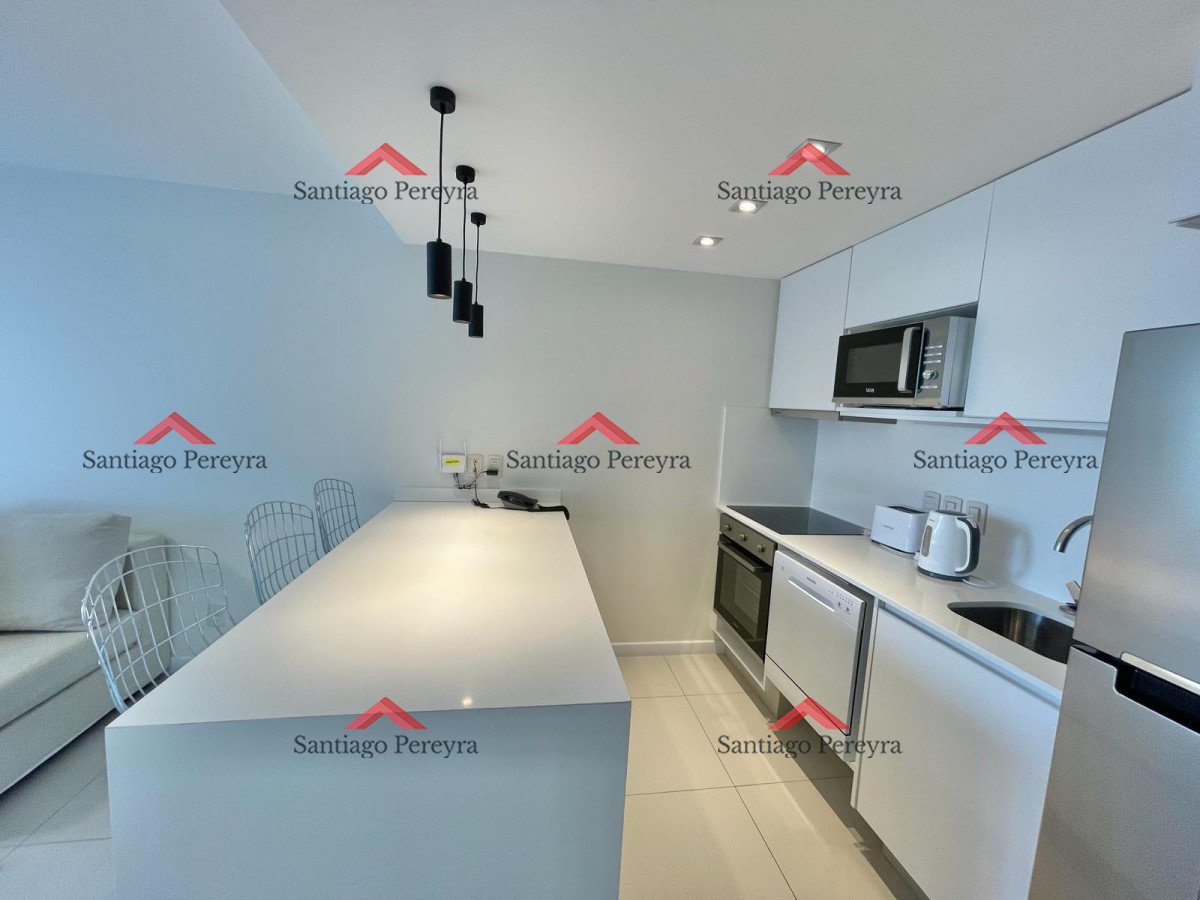 Apartamento ID.15064 - VENTA DE APARTAMENTO DE 1 DORMITORIO EN PISO ALTO CON VISTA AL MAR