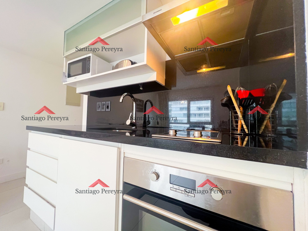 Apartamento ID.14925 - Apartamento de 1 dormitorio en venta y alquiler, Peninsula Punta del Este 