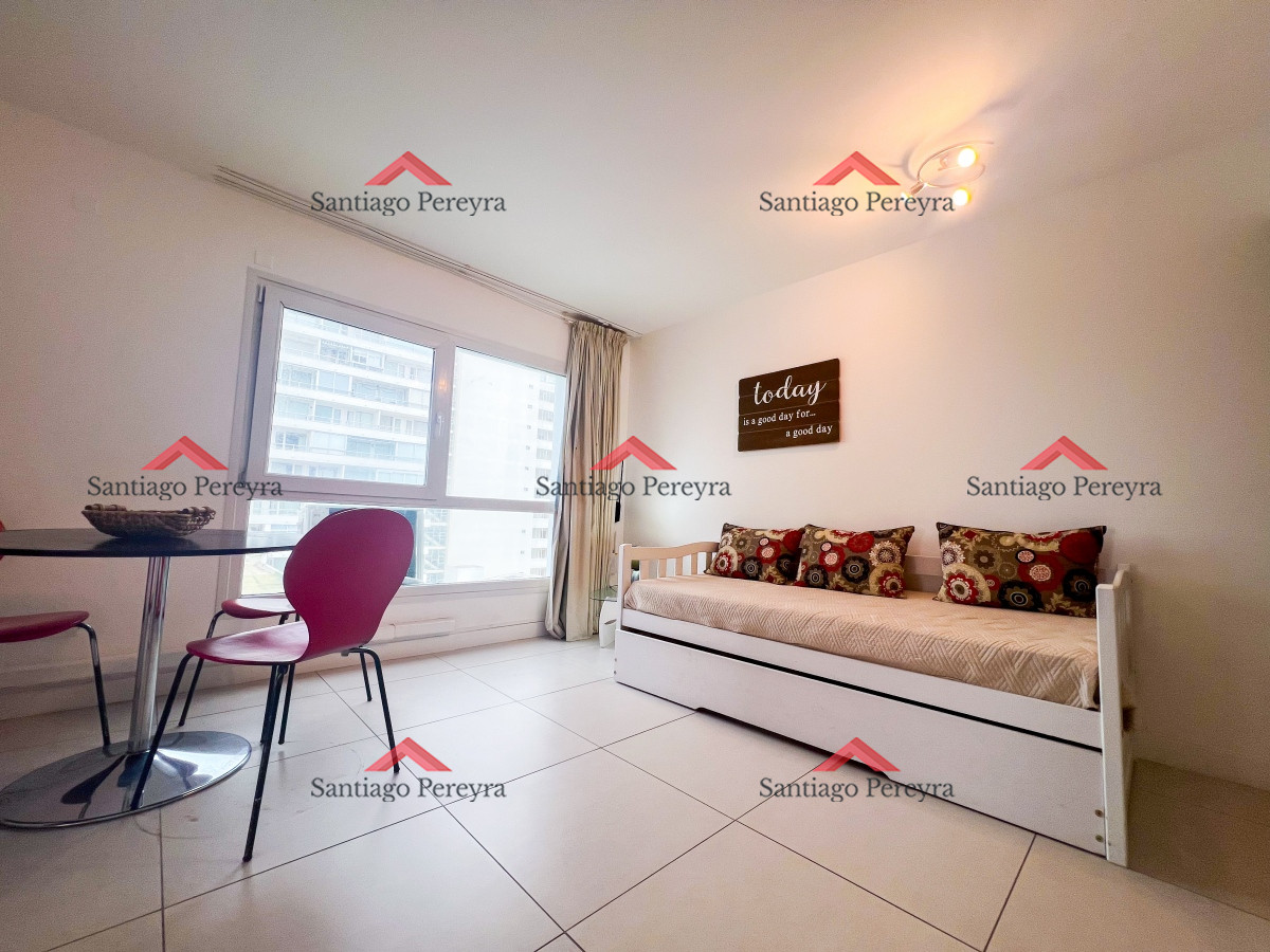 Apartamento ID.14925 - Apartamento de 1 dormitorio en venta y alquiler, Peninsula Punta del Este 