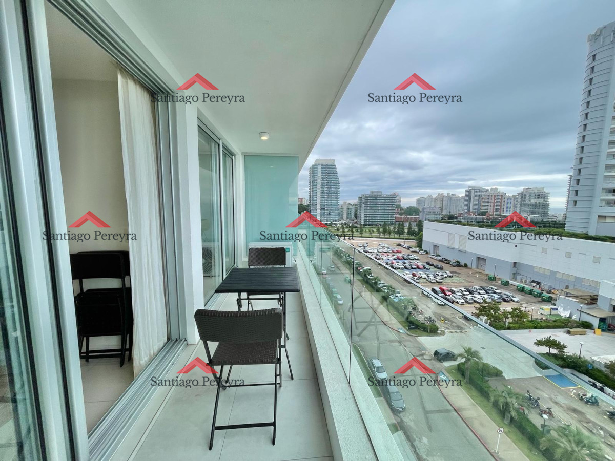 Apartamento ID.15064 - VENTA DE APARTAMENTO DE 1 DORMITORIO EN PISO ALTO CON VISTA AL MAR