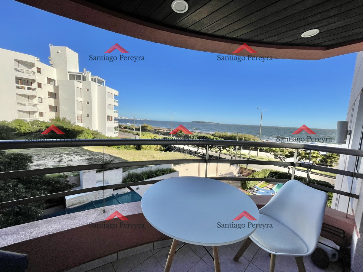 Apartamento ID.15046 - APARTAMENTO EN VENTA FRENTE AL MAR EN MANSA DE 1 DORMITORIO 