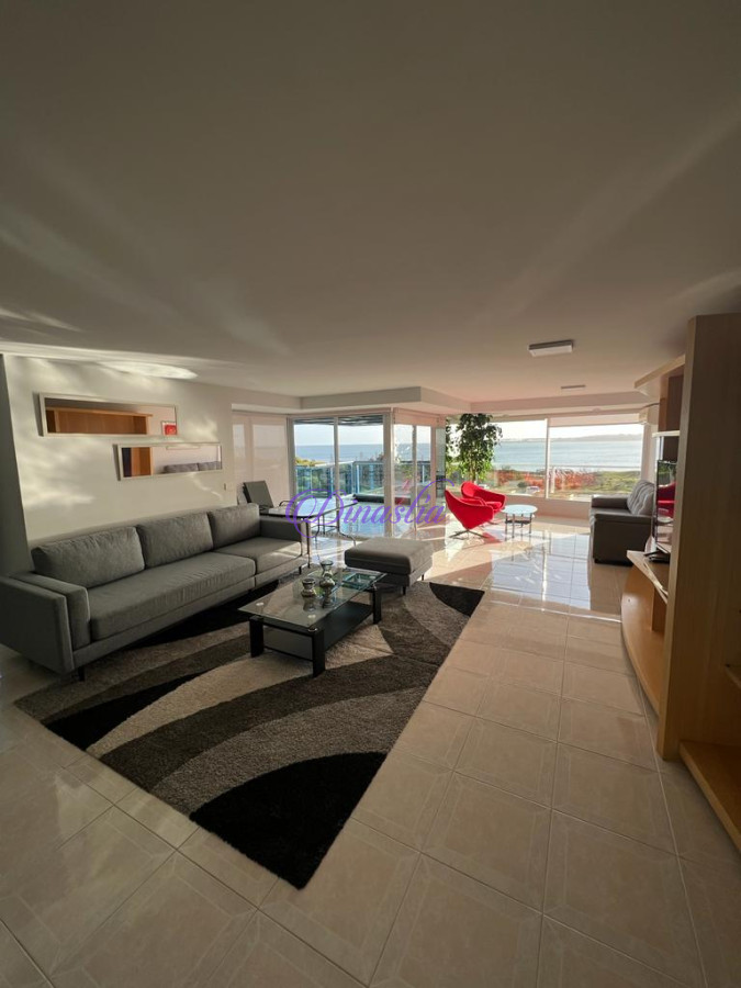 Apartamento ID.604 -  VENTA APARTAMENTO DE 3 SUITES + DEPENENDECIA PUNTA DEL ESTE