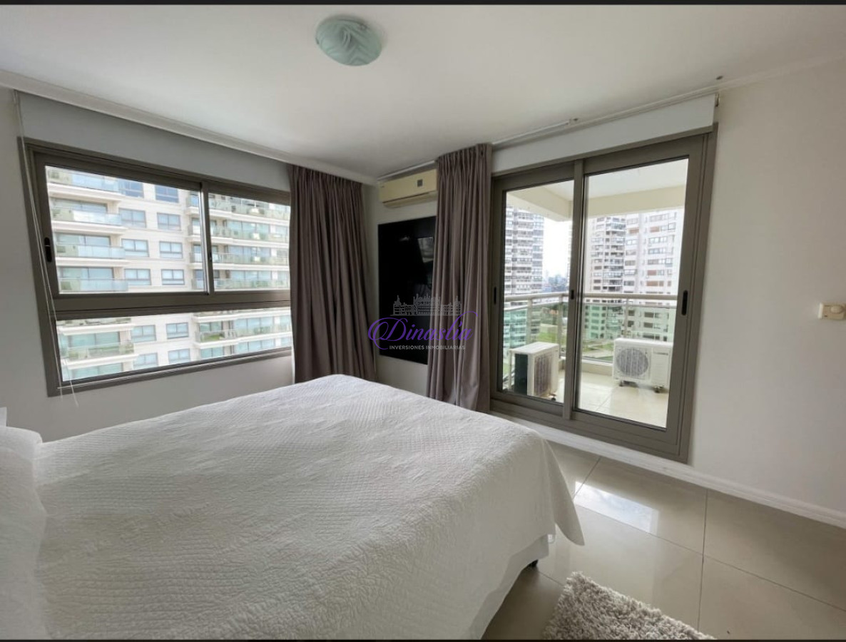 Apartamento ID.496 - Apartamento de 3 dormitorios y dependencia frente al mar en Brava