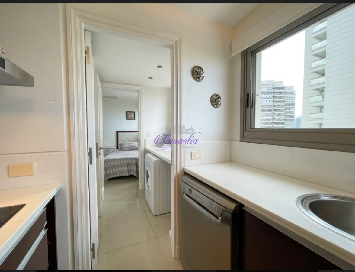 Apartamento ID.496 - Apartamento de 3 dormitorios y dependencia frente al mar en Brava