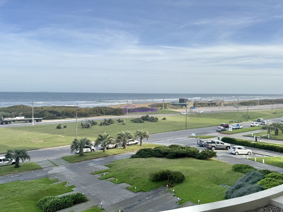 Apartamento ID.621 -  VENTA DE APARTAMENTO DE 3 SUITES + DEPENDENCIA 