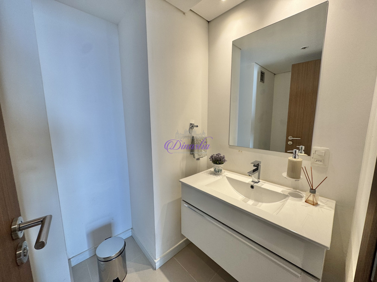 Apartamento ID.559 - ALQUILER EN ZONA BRAVA 