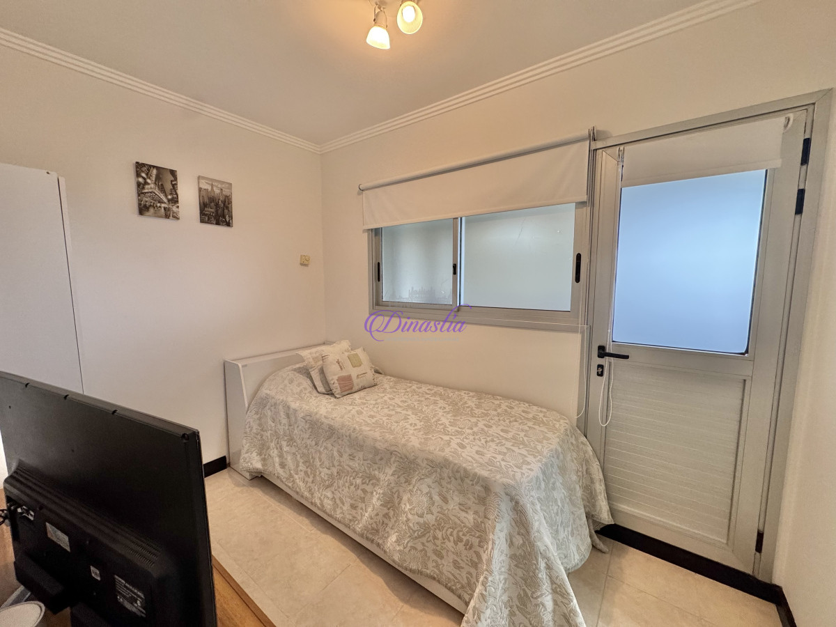 Apartamento ID.581 -  VENTA DE APARTAMENTO DE 3 SUITES + DEPENDENCIA 