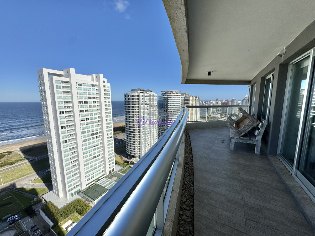 Apartamento ID.559 - ALQUILER EN ZONA BRAVA 