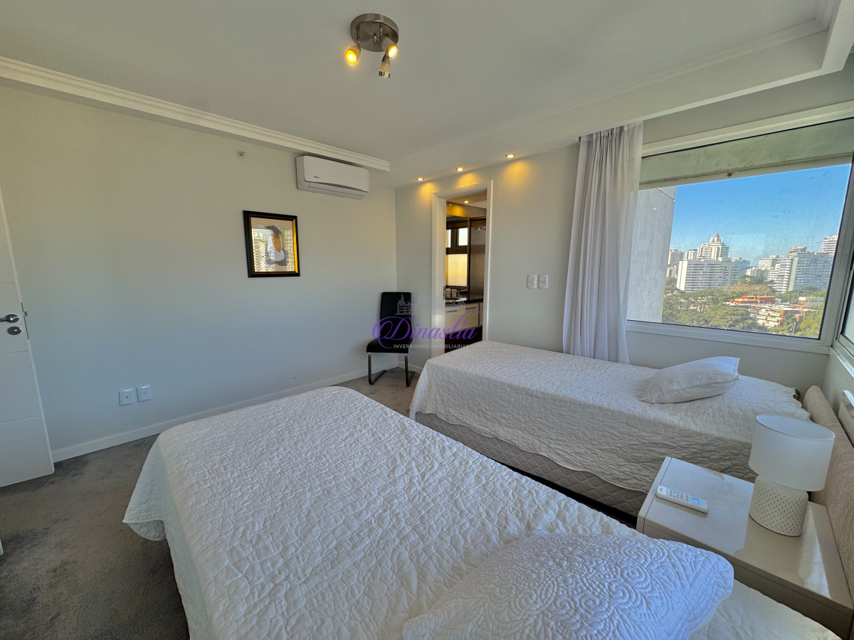 Apartamento ID.533 - VENTA DE APARTAMENTO DE 3 DORMITORIOS + DEPENDENCIA