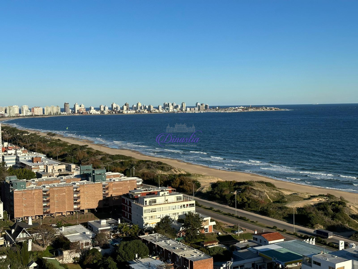 Apartamento ID.546 - VENTA FRENTE AL MAR PARADA 16  TORRE DE CATEGORIA !!!!