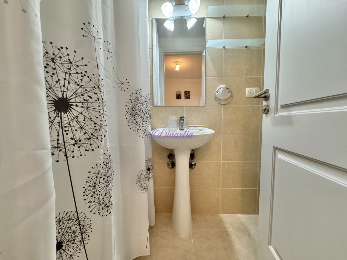 Apartamento ID.581 -  VENTA DE APARTAMENTO DE 3 SUITES + DEPENDENCIA 