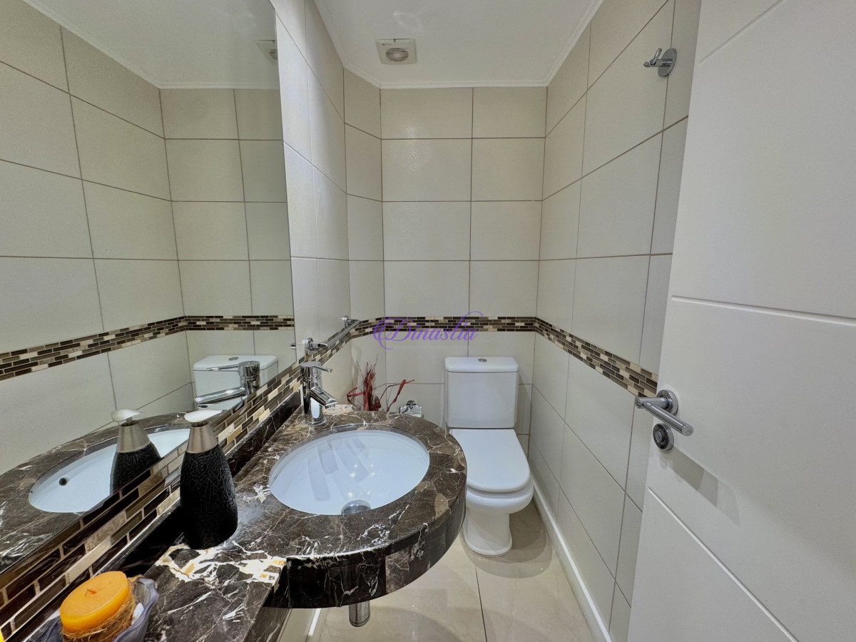 Apartamento ID.533 - VENTA DE APARTAMENTO DE 3 DORMITORIOS + DEPENDENCIA