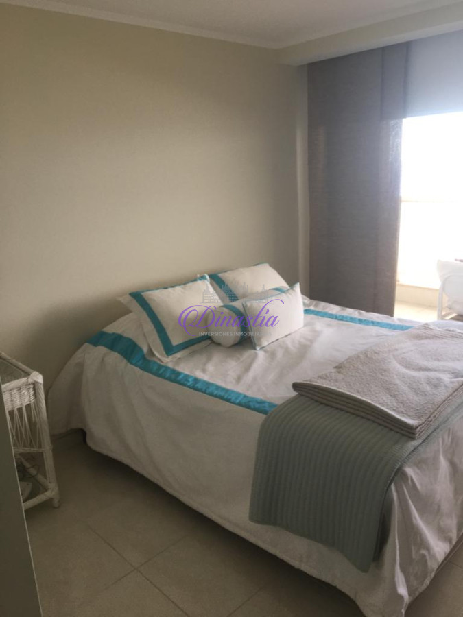 Apartamento ID.546 - VENTA FRENTE AL MAR PARADA 16  TORRE DE CATEGORIA !!!!